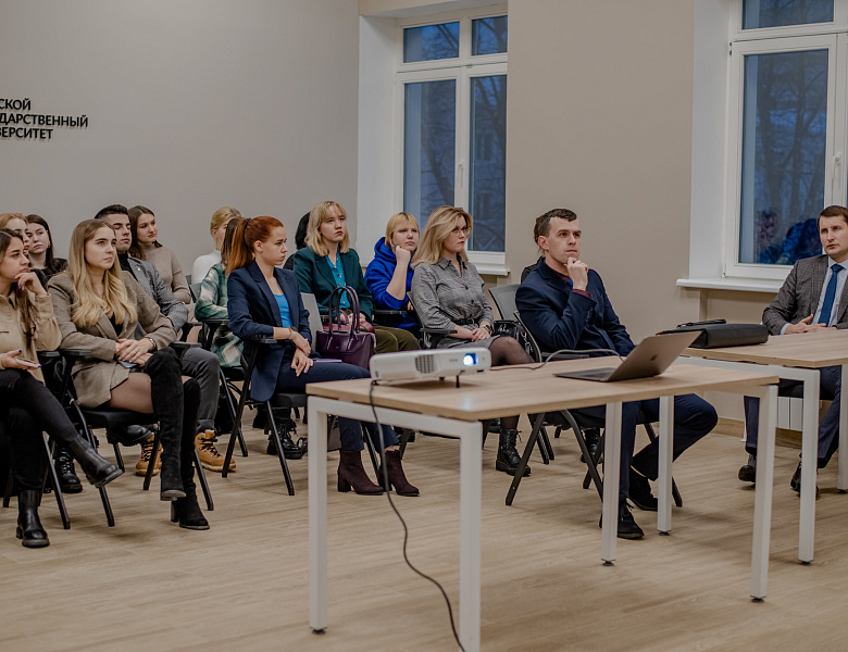 В Тверской области начинается реализация проекта направленного на профилактику вовлечения молодежи в совершение финансового мошенничества